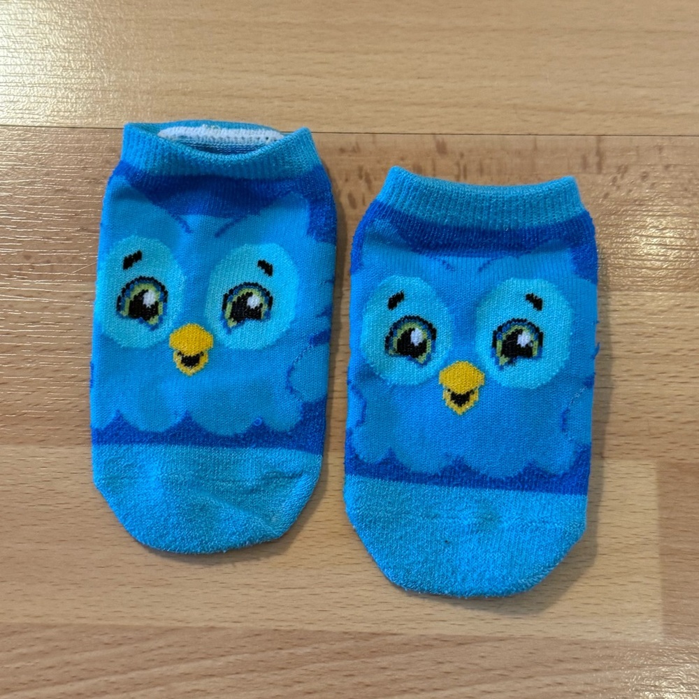 Cute Blue Owl Socks from Daniel tiger
